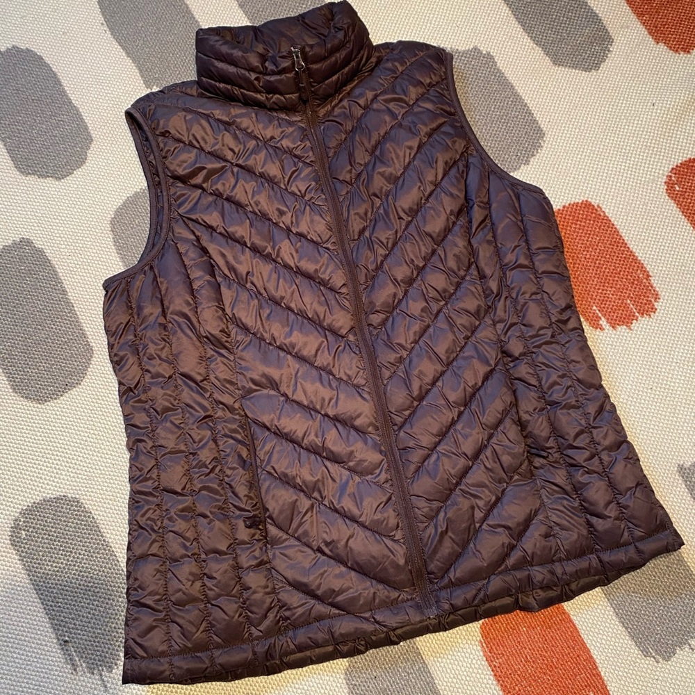 🎄4 for $20 🧑🏾‍🎄 Women’s vest